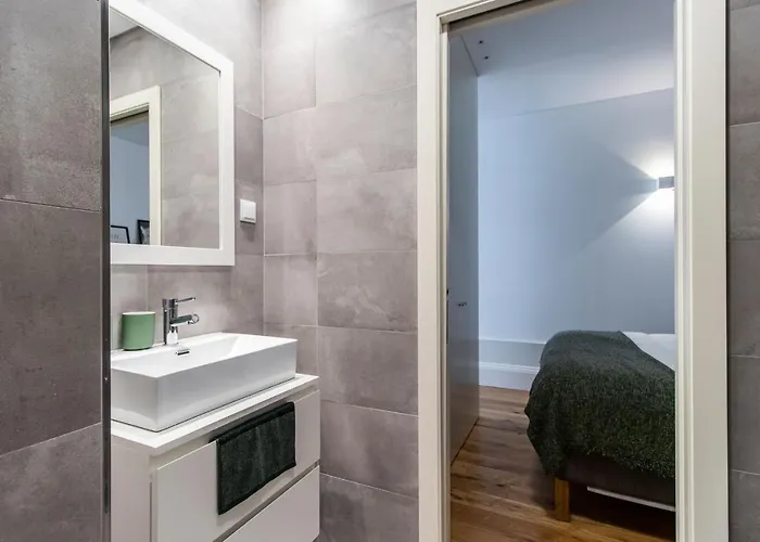 Rodrigues De Freitas 391 By Lovelystay Oporto