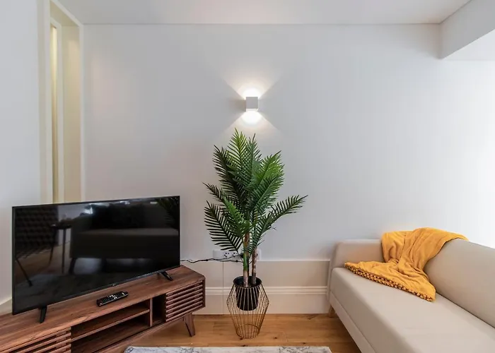 Rodrigues De Freitas 391 By Lovelystay *