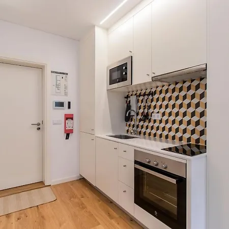 Appartement Rodrigues De Freitas 391 By Lovelystay Porto