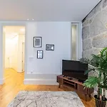 Rodrigues De Freitas 391 By Lovelystay Apartmán *