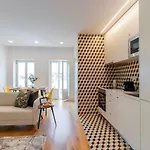 Rodrigues De Freitas 391 By Lovelystay *