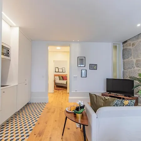 Rodrigues De Freitas 391 By Lovelystay *