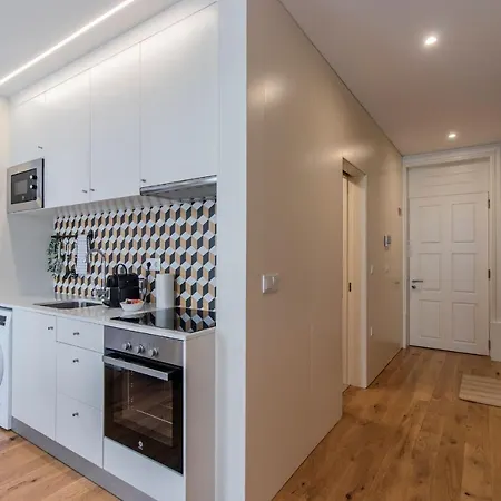 Rodrigues De Freitas 391 By Lovelystay بورتو