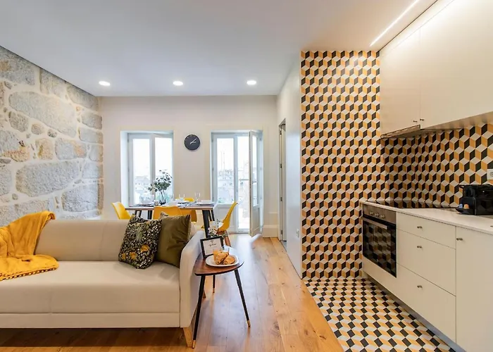 Rodrigues De Freitas 391 By Lovelystay بورتو