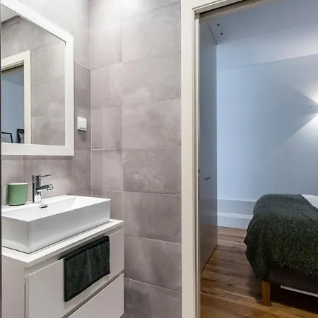 Rodrigues De Freitas 391 By Lovelystay 波尔图